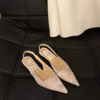 Новые летние женские босоножки, женская обувь на каблуке, однотонная женская обувь с острым носком, с ремешком на спине, без шнуровки 35