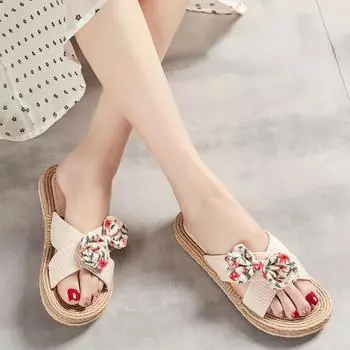Новые летние женские тапочки ручной работы, сплошной цвет с подошвой из пеньковой веревки, модные тенденции, домашние и уличные тапочки с бежевым цветком и бантом, обувь 35
