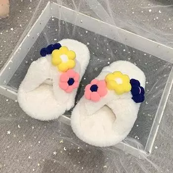 Новые милые зимние меховые тапочки для девочек, элегантные детские тапочки с цветочным принтом, теплые домашние тапочки для принцесс, модная мягкая универсальная детская повседневная обувь 26-27 чёрный