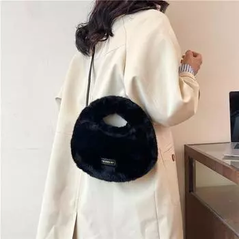 Новые модели женских сумок из искусственного меха и плюша, модная женская маленькая сумка через плечо, зимняя повседневная сумка-тоут в форме полумесяца для женщин