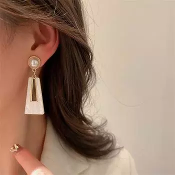 Новые модные акриловые геометрические висячие серьги для женщин и девушек, подарок, сладкие ювелирные изделия оптом чёрный