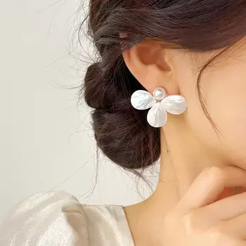 Новые модные серьги-подвески в виде лепестков жемчуга женские простые серьги-цветы ювелирные изделия подарки как