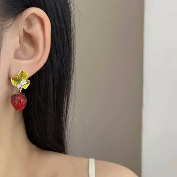 Новые модные серьги с клубникой изысканный дизайн серьги с клубникой Джокер дамы мультяшные украшения подарок как