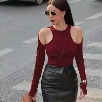 Новые модные сексуальные тонкие поддельные топы из двух частей, осень 2024 года, комбинезон с открытыми плечами и длинными рукавами, повседневная одежда для девочек с открытыми плечами S чёрный