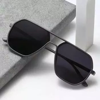 Новые модные сверхлегкие поляризованные солнцезащитные очки для мужчин и женщин, пилотные хамелеоновые винтажные очки, меняющие цвет, дневное и ночное видение UV400 black polarized чёрный