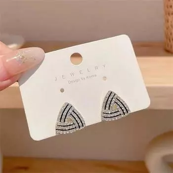 Новые модные треугольные серьги-гвоздики для женщин и девушек, подарочные украшения оптом