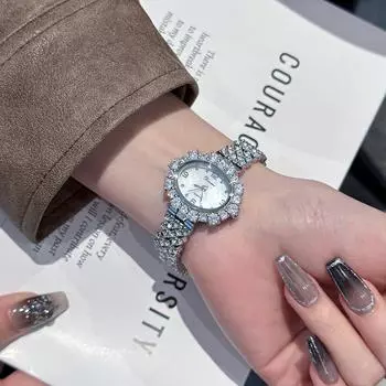 Новые модные женские часы со стразами, компактный и элегантный овальный циферблат, повседневные кварцевые часы для женщин