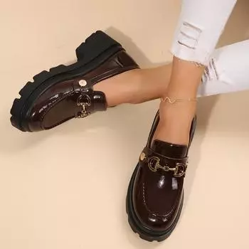 Новые модные женские туфли-лодочки с круглым носком и средним каблуком для женщин, туфли на платформе без застежек, уличные офисные женские туфли с низким верхом, украшенные металлом 36 вино красного