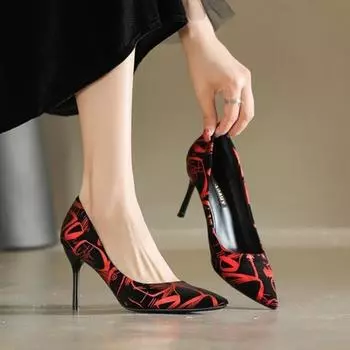 Новые модные женские туфли на высоком каблуке с шелковой вышивкой, туфли на шпильке с острым носком, соответствующие цвету туфли 34 красный