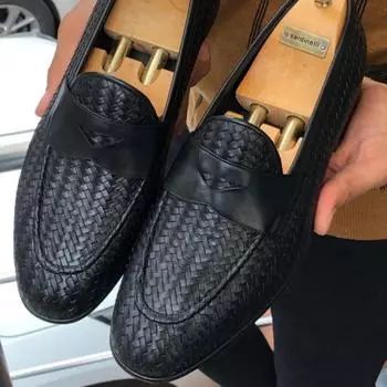 Новые мокасины мужские туфли PU однотонные модные деловые повседневные уличные повседневные классические плетеные узоры маска туфли без застежек CP086 38 чёрный