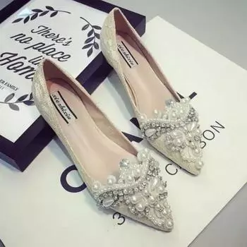 Новые мягкие туфли Crown Pearl Flats Свадебные туфли с острым носком Женские мокасины для платья Низкий каблук Pearl Женская мода Роскошь Большой размер 43 35 бежевый