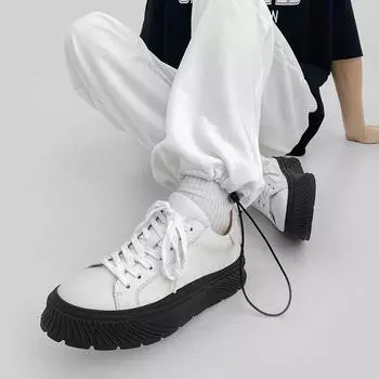 Новые мужские кроссовки на толстой подошве. Модные и универсальные туфли классического черного и белого цвета для взрослых. Повседневная обувь для вечеринок на открытом воздухе. 38 чёрный