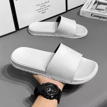 Новые мужские тапочки, нескользящие шлепанцы, сандалии, мягкая домашняя обувь на платформе, повседневная обувь для дома и улицы, тапочки для ванной, шлепанцы 40