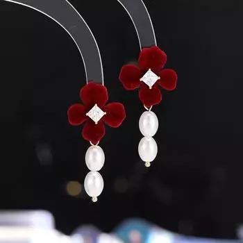Новые осенне-зимние ретро-серьги с подвеской в виде красного цветка и жемчуга S925 серебряные игольчатые серьги высокого класса для знаменитостей
