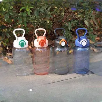 Новые пластиковые стаканчики, чайник для фитнеса большой емкости, портативный космический стаканчик для улицы, пластиковые стаканчики для студентов и пар. 650ml розовый