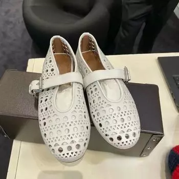 Новые полые женские туфли на плоской подошве с кожаной пряжкой, модные весенне-летние мокасины, женские балетки Мэри Джейн 35