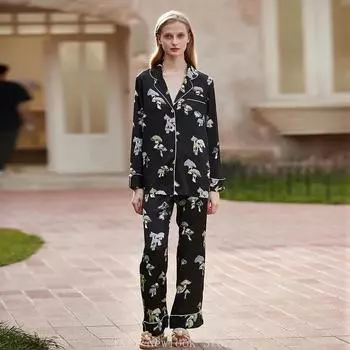 Новые пошивочные весенние и летние узкие брюки с длинными рукавами Домашняя одежда Женщины могут носить пижамы M
