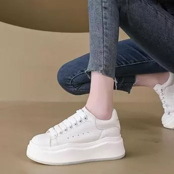 Новые повседневные женские кроссовки с круглым носком и перекрестными ремешками, осенняя модная дышащая удобная спортивная обувь с увеличенной высотой, НЕТ:9302 35