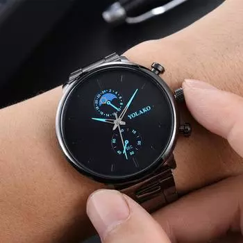 Новые простые новые часы для мужчин Moon Fashion с большим циферблатом, черный корпус, цифровые европейские и американские мужские часы YOLAKO со стальным ремешком, кварцевые часы с двумя глазами