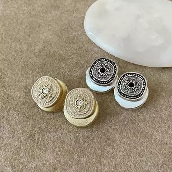 Новые рельефные геометрические двухслойные металлические серьги-гвоздики в китайском стиле, женские ретро-легкие роскошные индивидуальные модные и элегантные универсальные серьги