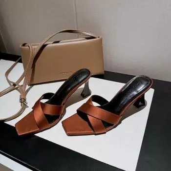 Новые роскошные женские босоножки, сексуальное платье, высокие каблуки, повседневные, офисные, вечерние, с открытым носком, женские босоножки, квадратная женская обувь 35