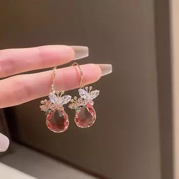 Новые серьги-капли с бабочками из циркона