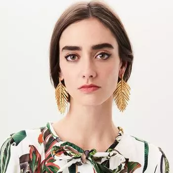 Женские сережки в виде листьев серебряный