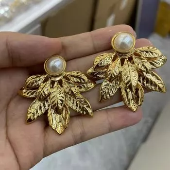 Новые серьги в китайском стиле, легкие, роскошные, нишевый дизайн, персонализированные серьги, литературные серьги, серьги-гвоздики с жемчугом в виде листьев, улучшенного смысла