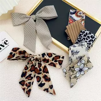 Новые шарфы Шелковые шарфы Женские весенние и осенние длинные декоративные профессиональные шарфы Летние тонкие стили в сочетании с рубашками Стильные 5*90cm