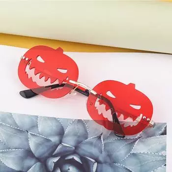 Новые солнцезащитные очки-тыквы на Хэллоуин для мужчин и женщин Tide Oval Box Hollow Funny Sunglasses. . чёрный