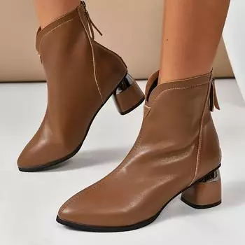 Новые стильные модные универсальные кожаные ботинки с толстым каблуком и острым носком на осень и зиму 35 чёрный