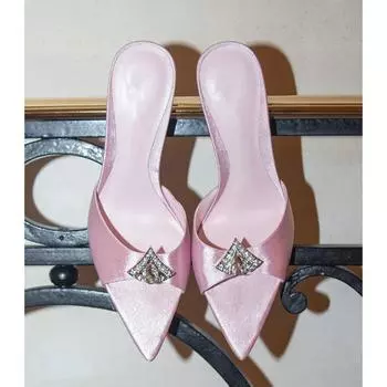 Новые свадебные тапочки женские сандалии летняя обувь женские атласные мягкие подошвы тапочки для подружек невесты однотонные женские сандалии 34 белый