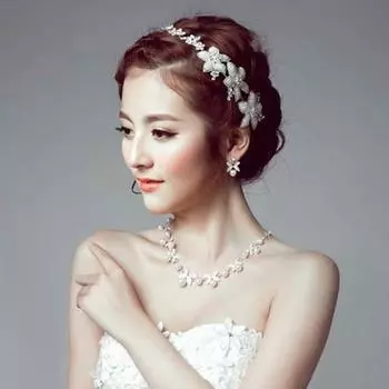 Новые свадебные украшения Свадебная тиара со стразами Свадебные аксессуары для волос Свадебные аксессуары Корона Ожерелье Комплект из трех предметов