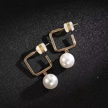 Новые темпераментные элегантные висячие серьги с искусственным жемчугом для женщин, корейские модные милые серьги для девочек, простые универсальные ювелирные изделия