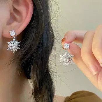 Новые темпераментные изысканные женские серьги-джокеры с микроинкрустацией цирконом и цветком