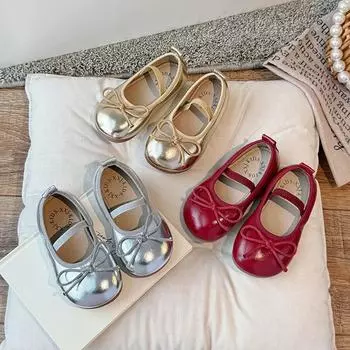 Новые туфли для девочек из мягкой кожи на мягкой подошве. 23 золотой