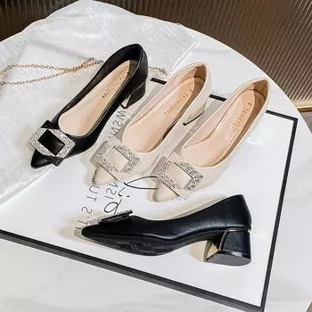 Новые туфли для женщин, кожаные туфли-лодочки, новые повседневные туфли на высоком каблуке с квадратной пряжкой из стразов от OL, туфли для девочек с острым носком 35 чёрный