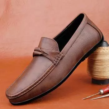 Новые туфли из натуральной кожи для мужчин, повседневная обувь класса люкс, удобная обувь без застежек, обувь для вождения ручной работы, универсальные мокасины 37