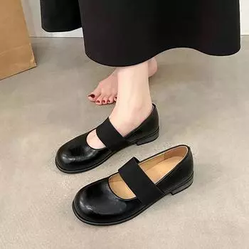 Новые туфли Мэри Джейн на низком каблуке с закругленной головкой, весенние туфли 2025 года, ретро, маленькие кожаные туфли, французские туфли с неглубокой горловиной, мягкая подошва, одна педаль, женские туфли 35 чёрный