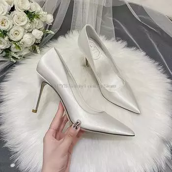 Новые туфли на высоком каблуке для невесты, свадебные туфли, женские туфли-лодочки, шелковые туфли с острым носком, женские туфли для вечеринок, элегантные женские туфли на каблуке, большие размеры 33-43 33