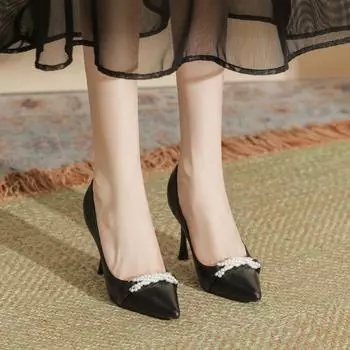 Новые туфли на высоком каблуке с острым носком, утолщенные и расширенные туфли с жемчужным узором, женские туфли для работы и учебы с небольшим носком 34 чёрный