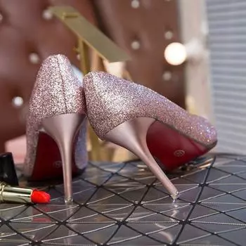 Новые туфли на высоком каблуке с острым носком и блестками, 6 см для женщин, туфли на шпильке для французских девушек, вечерние свадебные туфли с кристаллами 34 чёрный