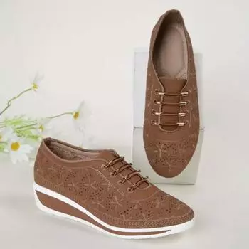 Новые удобные одинарные туфли для женщин Кроссовки на танкетке с полым каблуком Повседневные туфли на платформе, увеличивающие рост Туфли для женщин 35