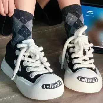 Новые удобные туфли на толстой подошве с круглым носком, симпатичные декоративные туфли с дышащей сеткой, удобные и универсальные повседневные спортивные туфли 35 чёрный