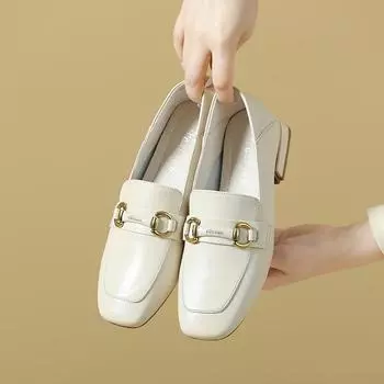 Новые универсальные одинарные туфли, маленькие британские кожаные туфли на толстом каблуке, женские туфли из натуральной кожи большого размера на низком каблуке, женские лоферы без шнуровки 34