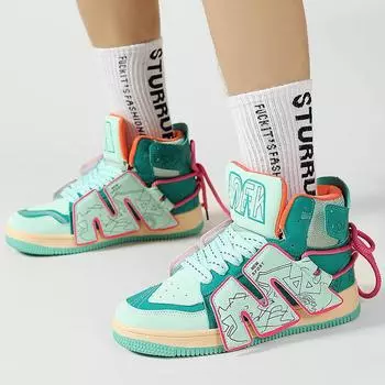 Новые универсальные студенческие нескользящие туфли мужские молодежные спортивные и досуговые в помощь индивидуальности модная обувь Европейская станция 39