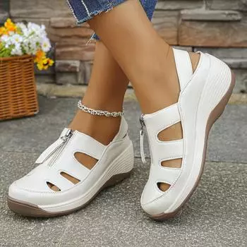Новые весенне-летние босоножки на танкетке и высоком каблуке 35 белый