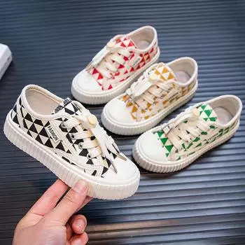 Новые весенне-летние детские низкие дышащие парусиновые детские повседневные туфли для скейтбординга для мальчиков и девочек, удобные спортивные кроссовки 28 чёрный