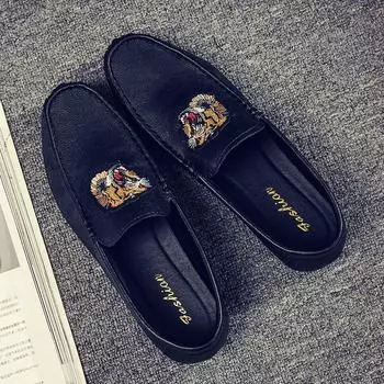 Новые весенние и летние ленивые мужские туфли Doudou, мужская обувь, светская, мужская, повседневная, с мягкой подошвой, кожаные туфли с принтом, обувь для вождения 39 чёрный