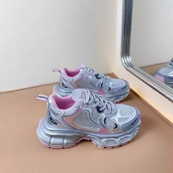 Новые весенние нишевые туфли для папы на толстой подошве, женские повседневные дышащие легкие кроссовки с сеткой для женщин 35 чёрный